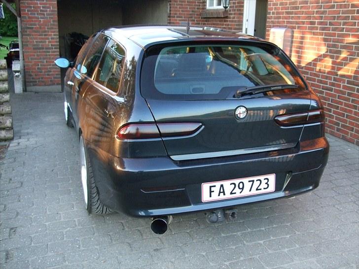 Alfa Romeo 156 v6 SW 20" Jeppe solgt - Why look at Volkswagen, Opel and Ford? - With italian cars you´ll never get bored! ;) billede 15