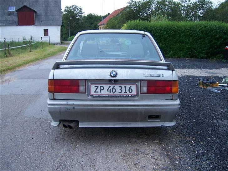 BMW E30 325e billede 6