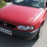 Opel astra F 1,6