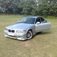 BMW E36 320i Coupé