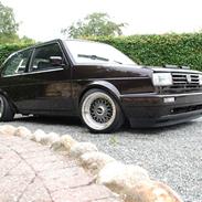 VW Golf 2 G60.. Solgt