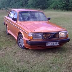 Volvo 240 DL "One of a kind"