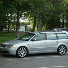 VW passat SOLGT 3/11-10