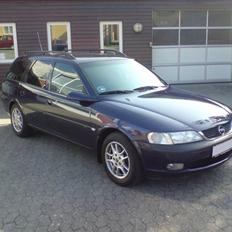 Opel Vectra B 2,5 V6