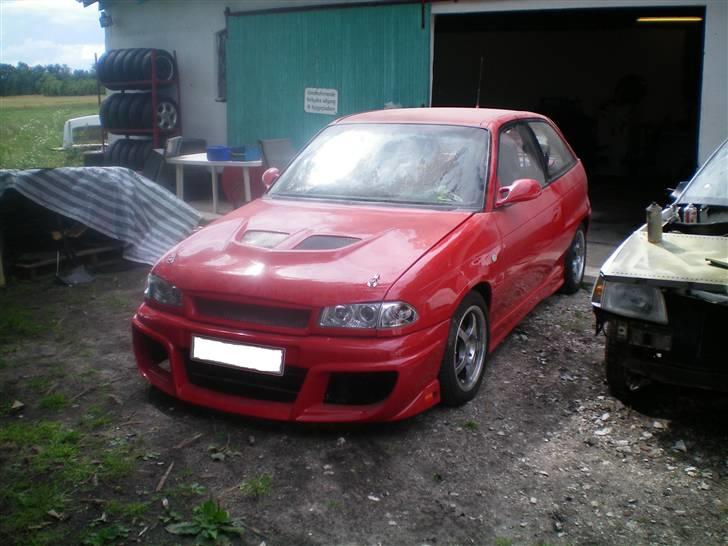 Opel Astra F Sælges i stumper. billede 6