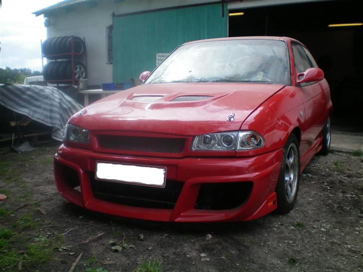 Opel Astra F Sælges i stumper. billede 8