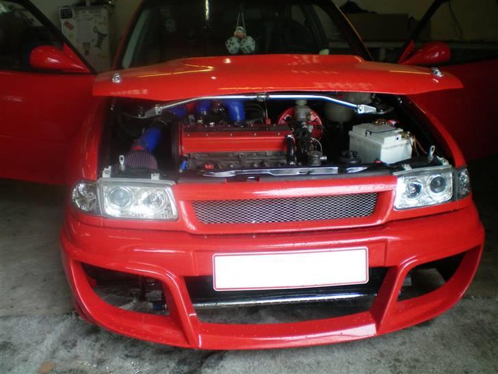 Opel Astra F Sælges i stumper. billede 15