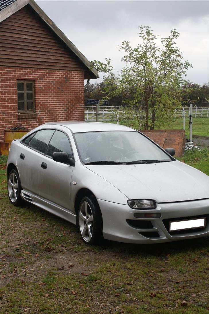 Mazda 323f BA (Solgt/Byttet) billede 14