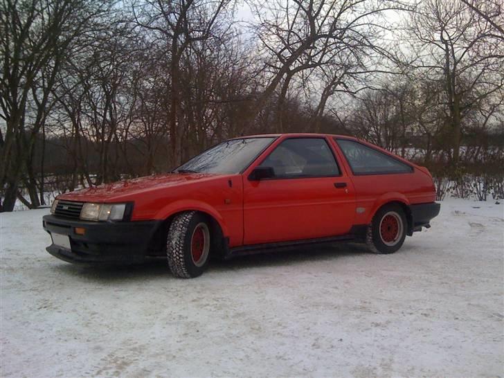 Toyota Corolla AE86 **SOLGT** billede 1
