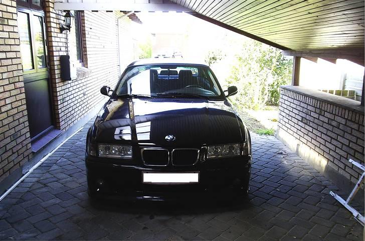 BMW E36 325i Coupé  Solgt    billede 1