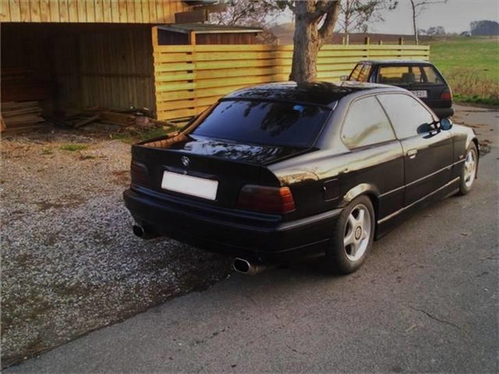 BMW E36 325i Coupé  Solgt    billede 2
