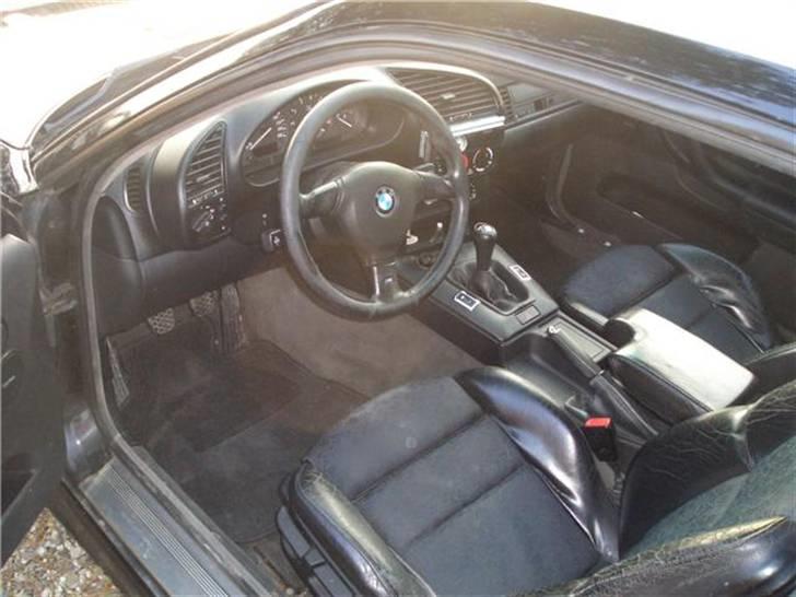 BMW E36 325i Coupé  Solgt    billede 8