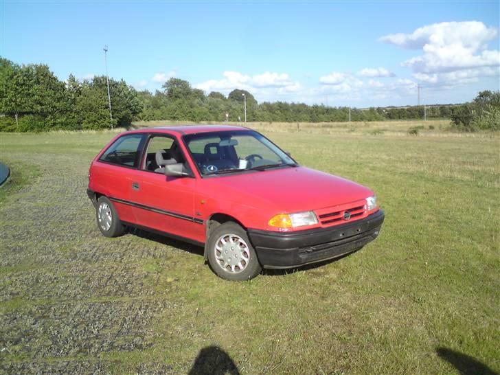 Opel Astra Hatchback (DØD) - Rigtig god opstarts bil ^^ billede 2
