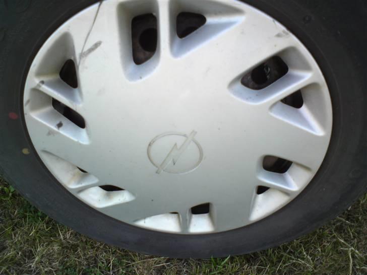 Opel Astra Hatchback (DØD) billede 6