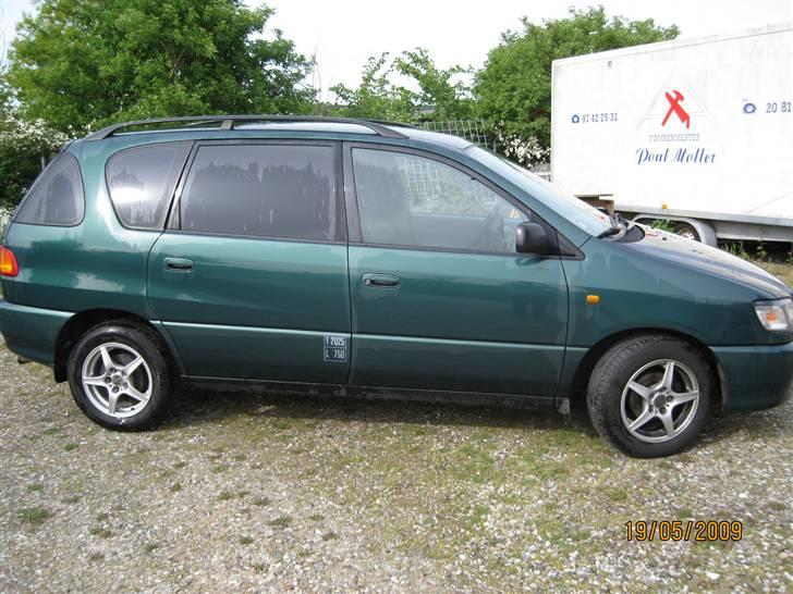 Toyota Sportsvan (Solgt) billede 2