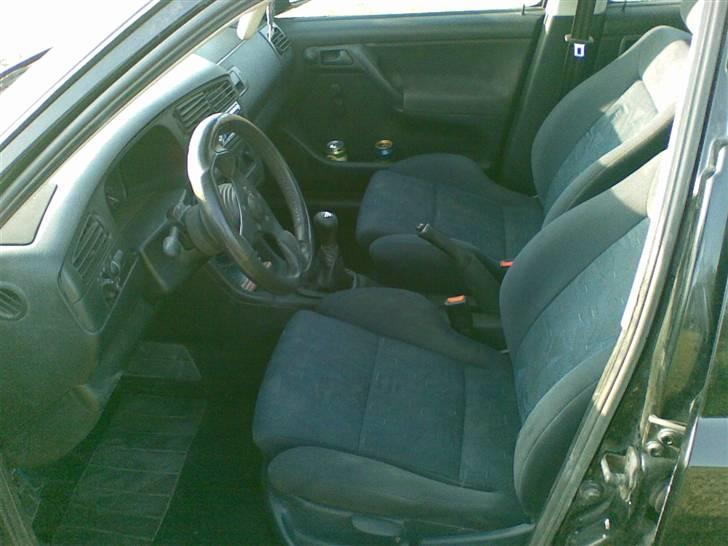 VW Golf 1.8 cl (solgt) billede 6