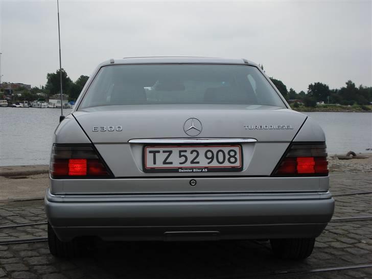 Mercedes Benz W124 300 turbo diesel billede 10