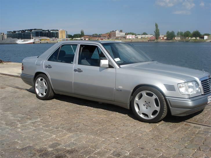 Mercedes Benz W124 300 turbo diesel billede 12