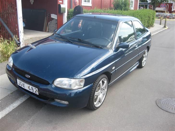 Ford Escort RS2000 solgt billede 2