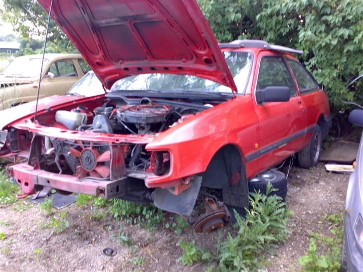 Ford Sierra 1,6 CLX....(R.I.P) - Motoren ligger i endnu..... billede 14