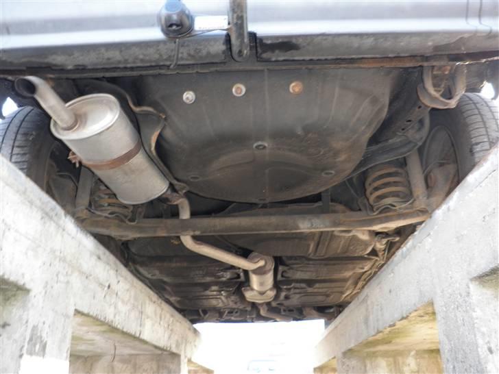 Opel Kadett 1.4i Fun - Flot i bunden :) billede 10