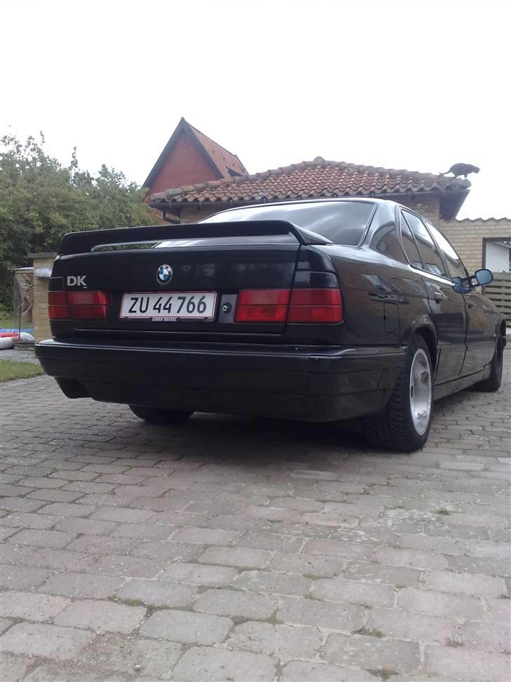 BMW E34 520i 24v Limosine  billede 3
