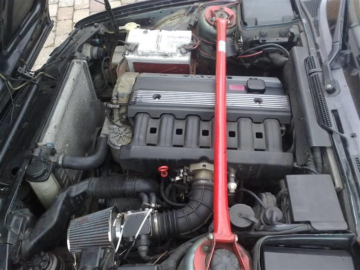 BMW E34 520i 24v Limosine  billede 10