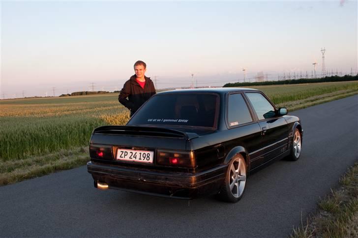BMW E30 320i billede 17