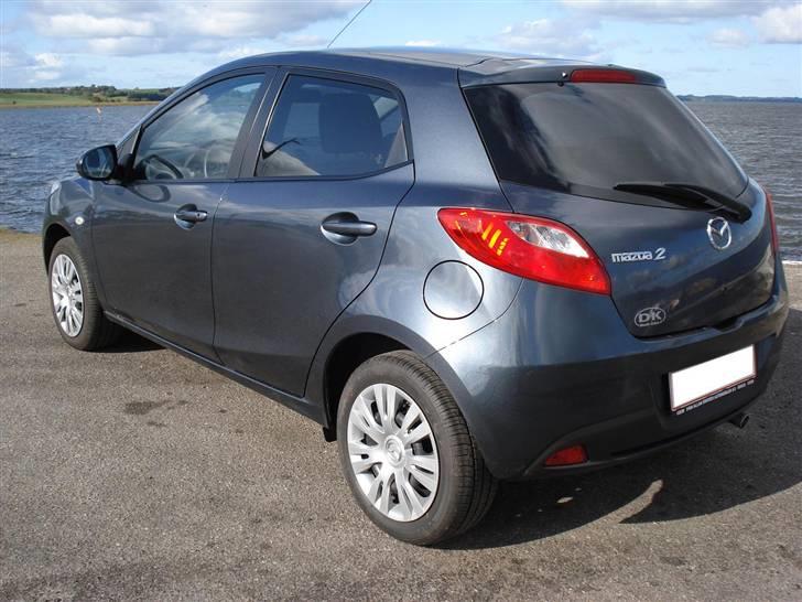 Mazda 2 - 1,3 Advance, 5 dørs *SOLGT* billede 3