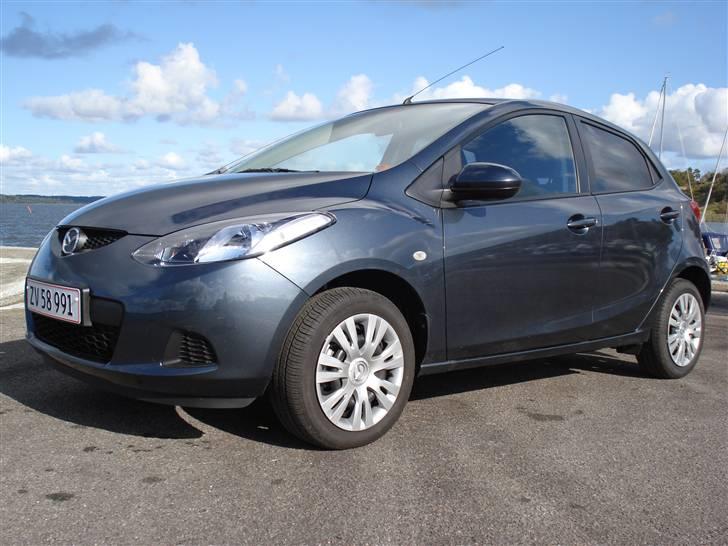 Mazda 2 - 1,3 Advance, 5 dørs *SOLGT* billede 4