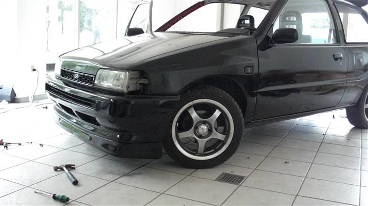 Daihatsu Charade SOLGT billede 2