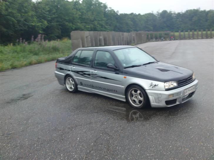 VW vento solgt billede 3