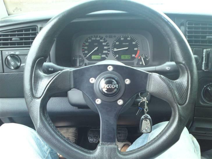 VW vento solgt billede 6