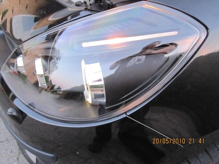 Renault Clio III 1,5 DCI 68HK - SOLGT billede 18