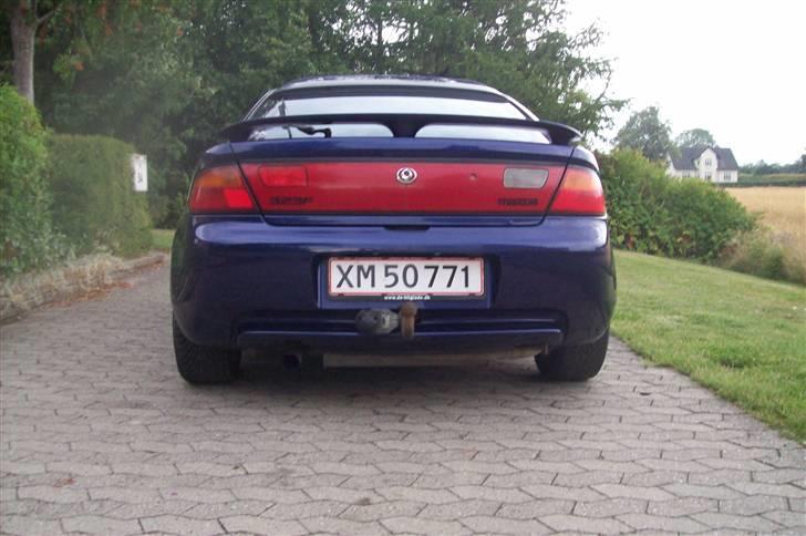 Mazda 323f 1.8 byttet billede 3