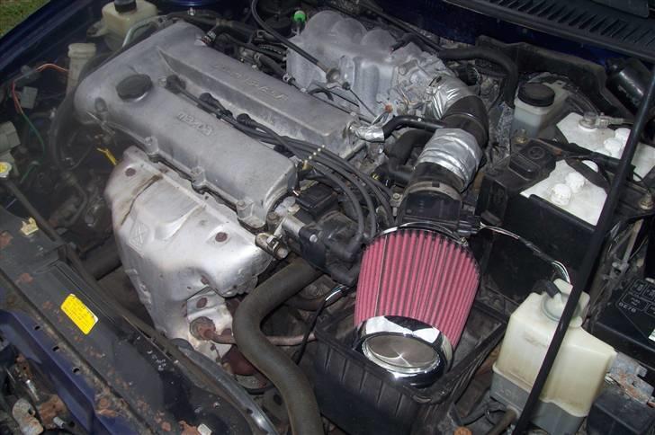 Mazda 323f 1.8 byttet billede 13