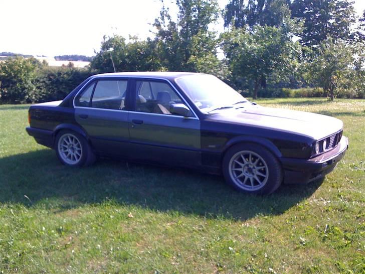 BMW E30 320I billede 5