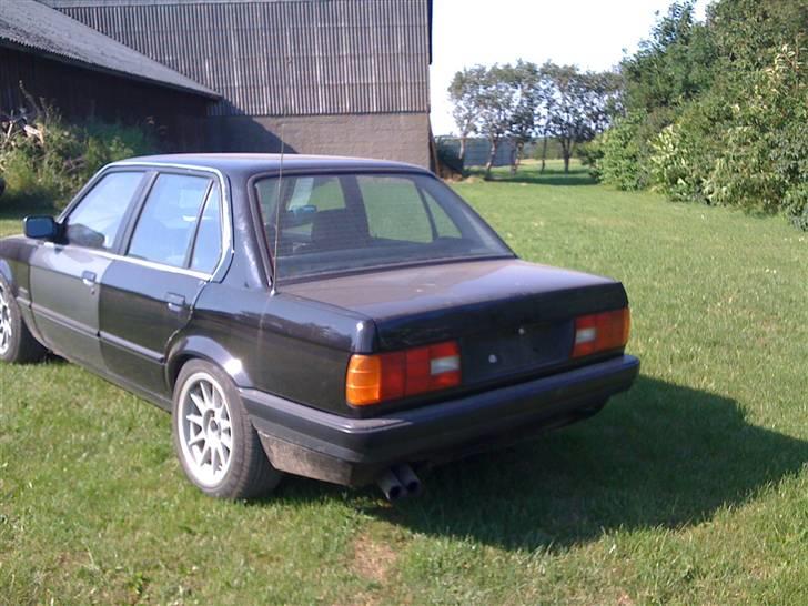 BMW E30 320I billede 7