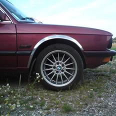 BMW E28 520i