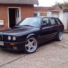 BMW e30 325 Touring (Solgt)