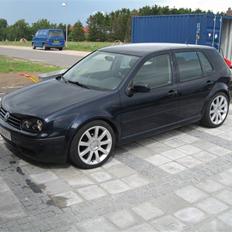 VW Golf 4