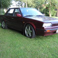 Nissan bluebird  slx     solgt
