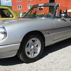 Alfa Romeo Spider Veloce