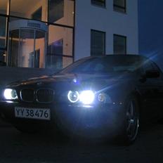 BMW E39 528 auto --- SOLGT