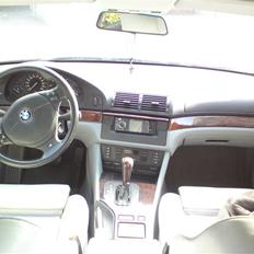 BMW E39 528 auto --- SOLGT