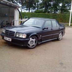 Mercedes Benz 190e