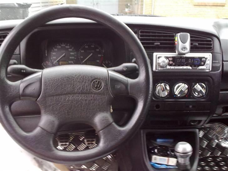 VW vento "SOLGT" billede 5