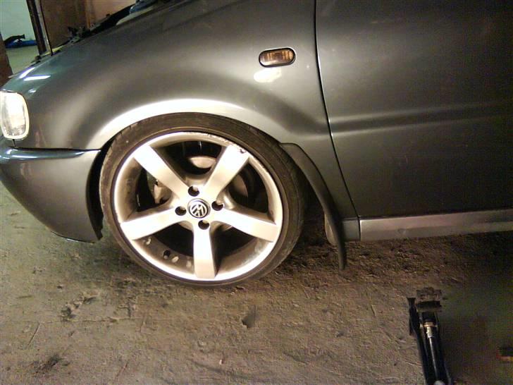 VW Polo 6n Solgt !! - Her er den sænket helt i bund =) billede 3