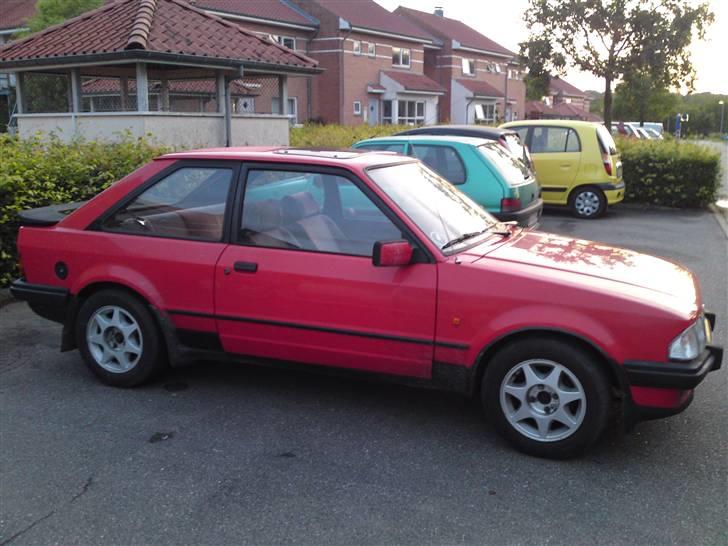 Ford Escort XR3I [SOLGT] billede 1