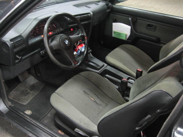 BMW E30 323iA billede 7